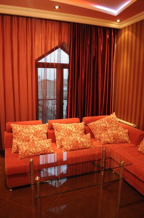 Hotel Apollon Γιερεβάν Εξωτερικό φωτογραφία