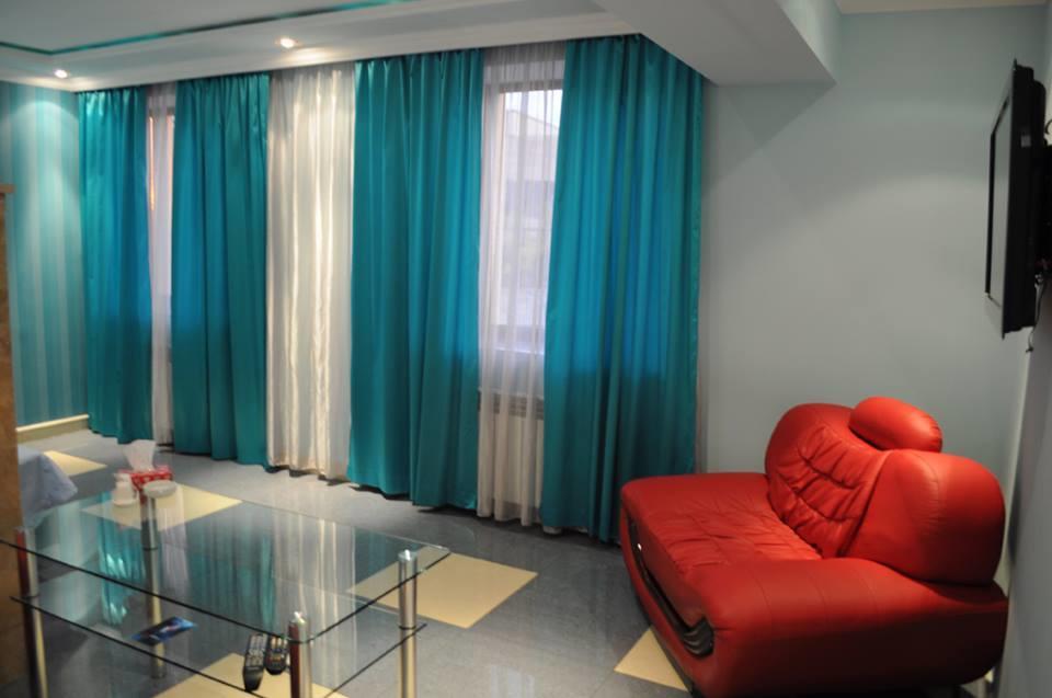 Hotel Apollon Γιερεβάν Εξωτερικό φωτογραφία