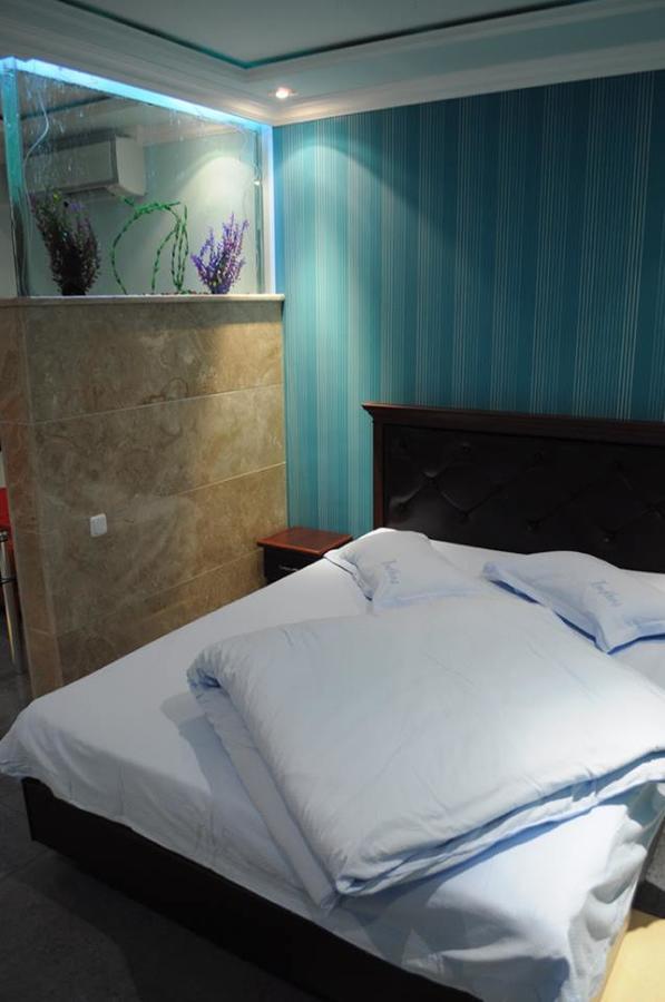 Hotel Apollon Γιερεβάν Εξωτερικό φωτογραφία