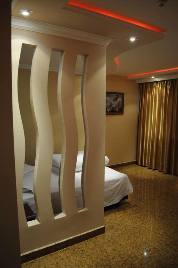 Hotel Apollon Γιερεβάν Εξωτερικό φωτογραφία